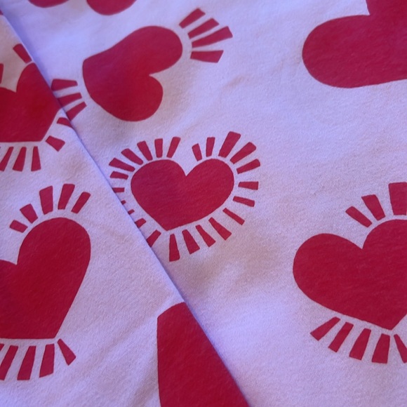 Girls ~ Old Navy ~ Heart sweatshirt ~ L (10-12) - Picture 17 of 17